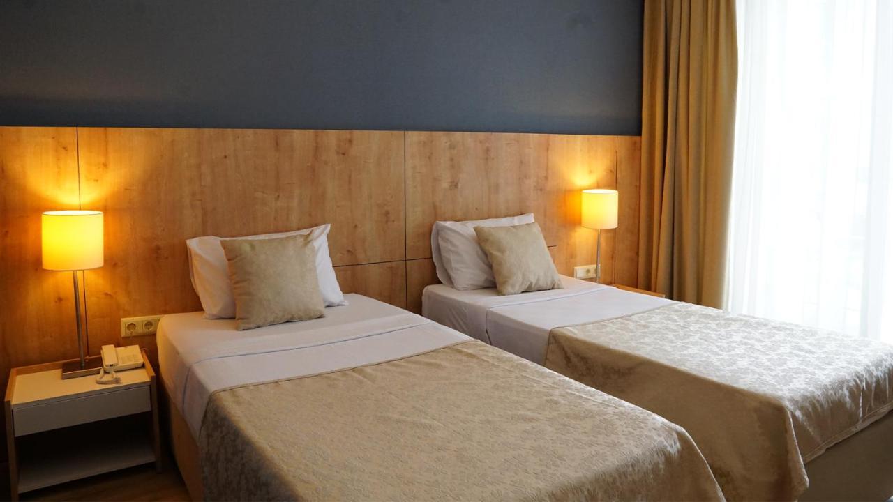 Hotel Felizya Кемер Экстерьер фото
