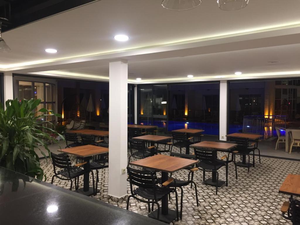 Hotel Felizya Кемер Экстерьер фото